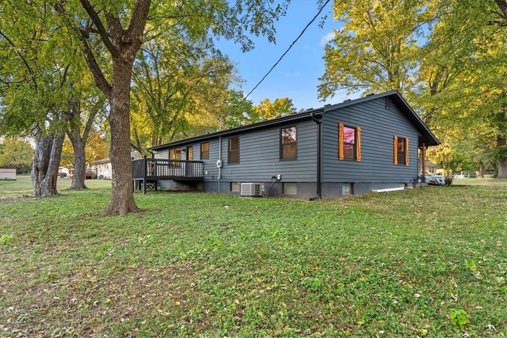 5325 Hagemann Street — photo 22