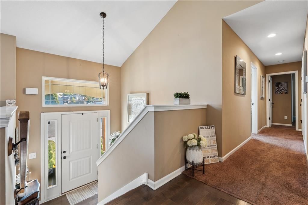 Photo 5 of 36 - 21743 Johnson Court