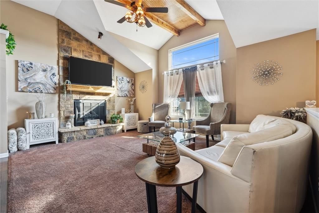 Photo 6 of 36 - 21743 Johnson Court