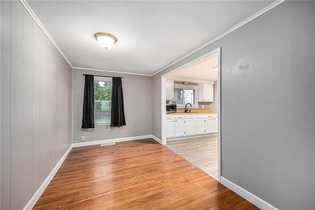 16208 E Sea Avenue — photo 10