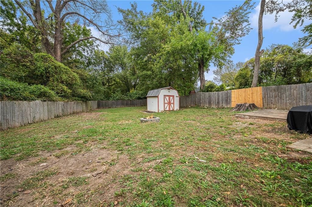 16208 E Sea Avenue — photo 21