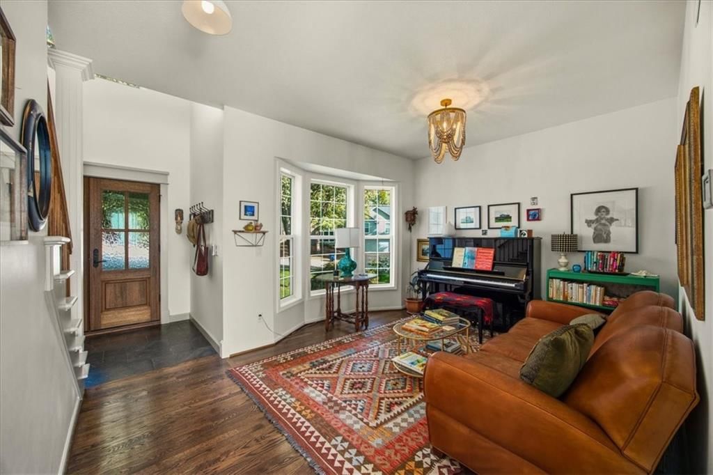 5150 Roundtree Street — photo 5