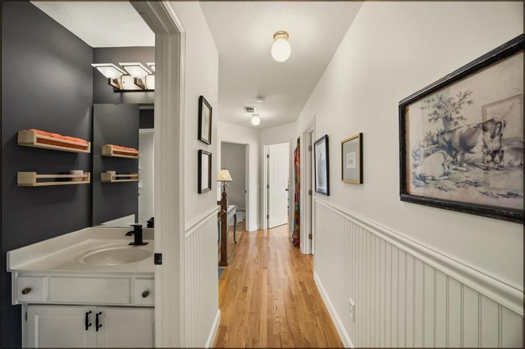 5150 Roundtree Street — photo 24