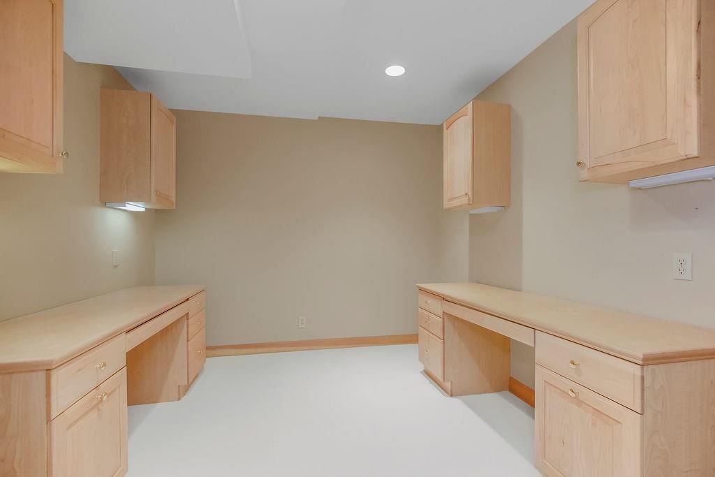 29 Compton Court — photo 23