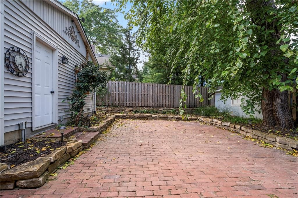 6034 Brookside Boulevard — photo 48