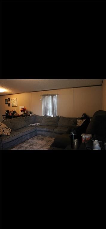 1 Oakdale Drive — photo 2