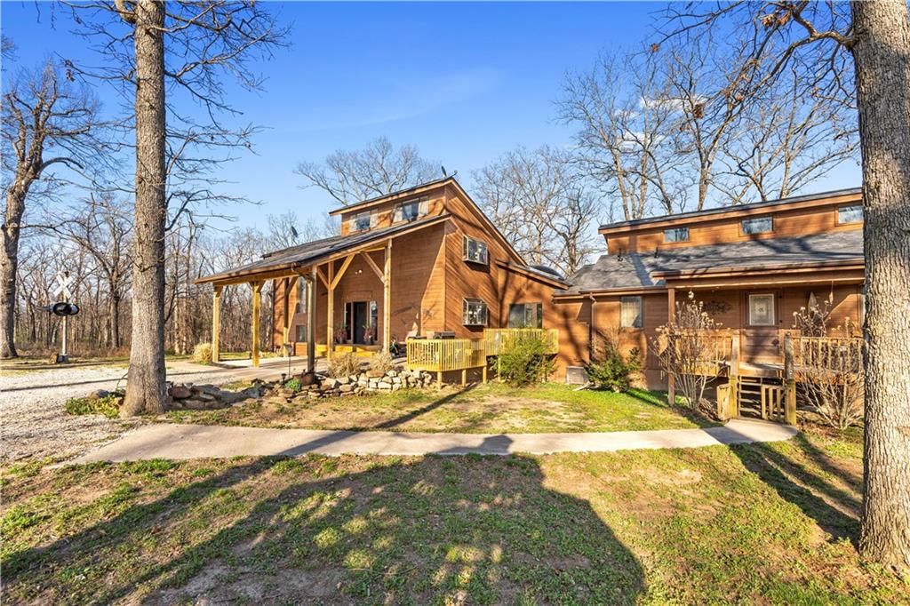 23529 E Overland Road — photo 3