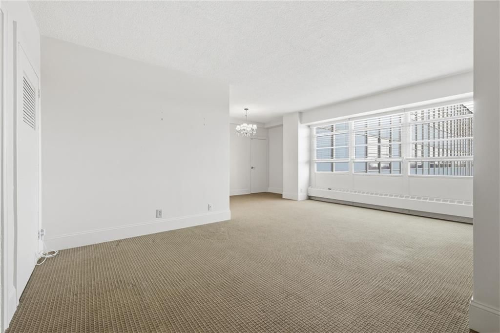 333 W Meyer Boulevard — photo 5