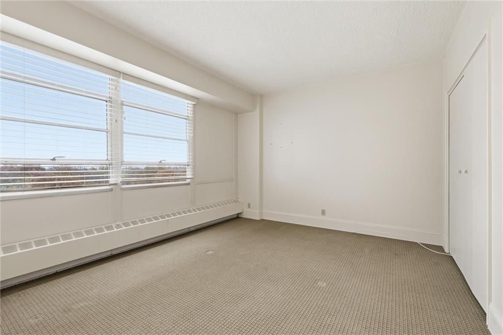 333 W Meyer Boulevard — photo 12