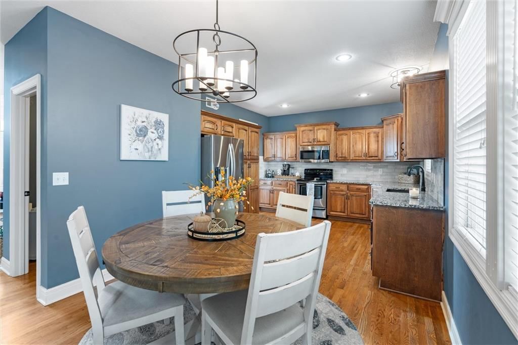 820 SW 35TH Street — photo 10