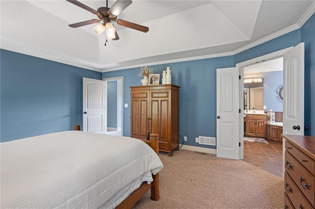 820 SW 35TH Street — photo 18