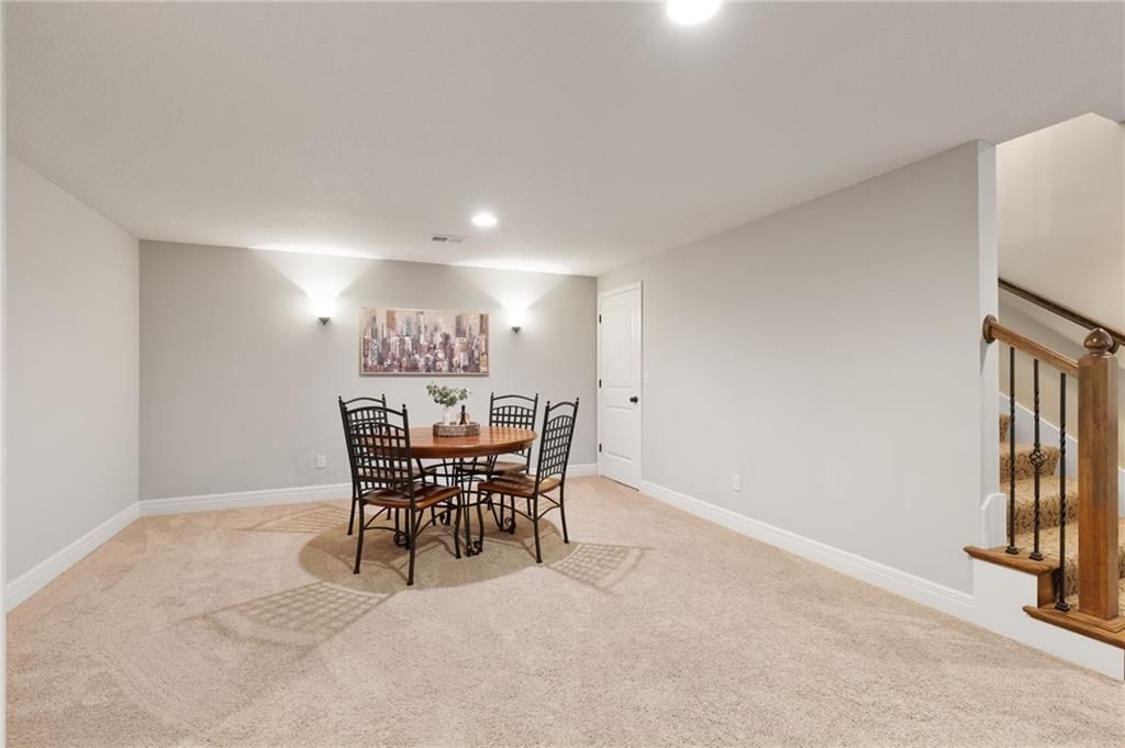 10933 S Wrangler Street — photo 29