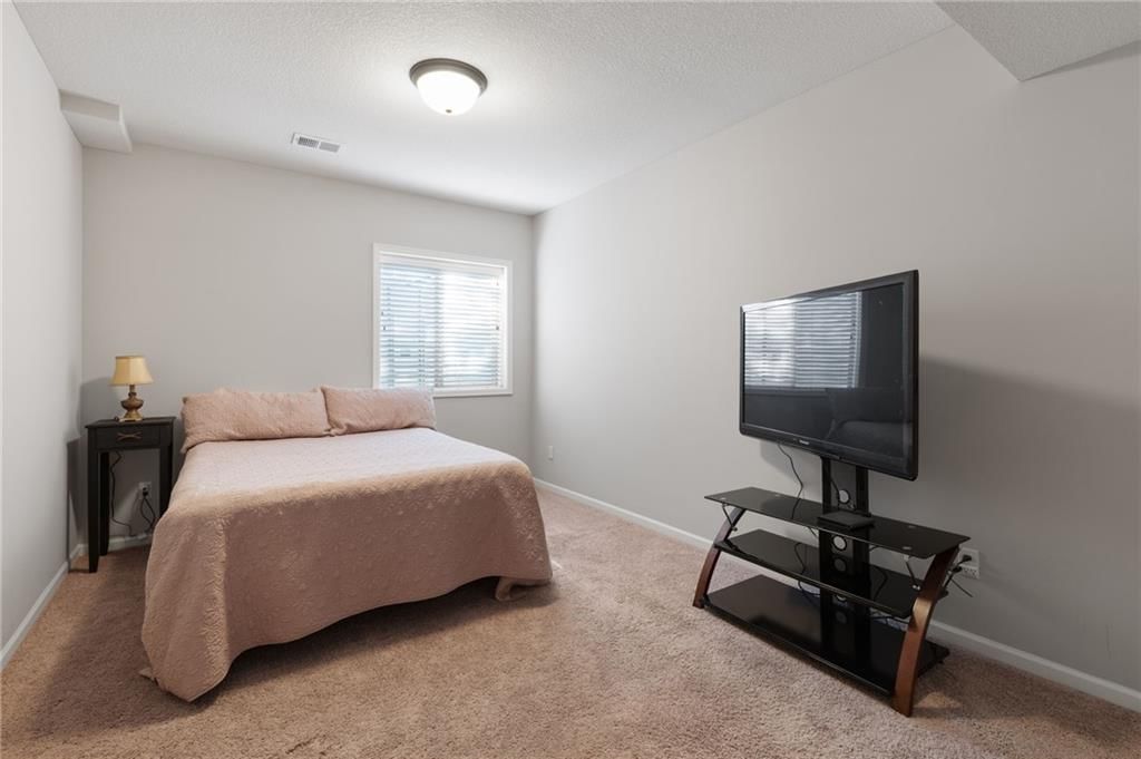 10933 S Wrangler Street — photo 34