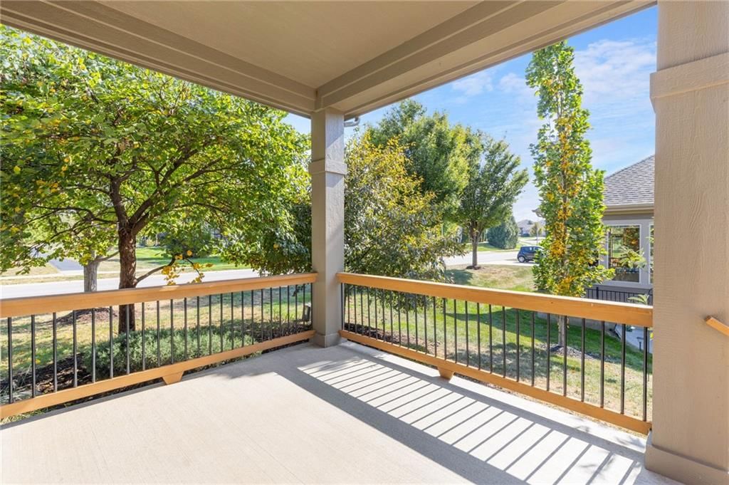 10933 S Wrangler Street — photo 36