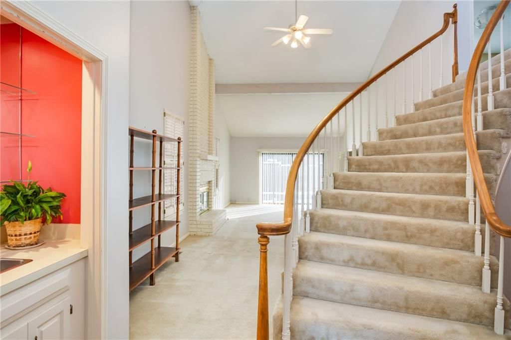 6241 Rosewood Court — photo 5