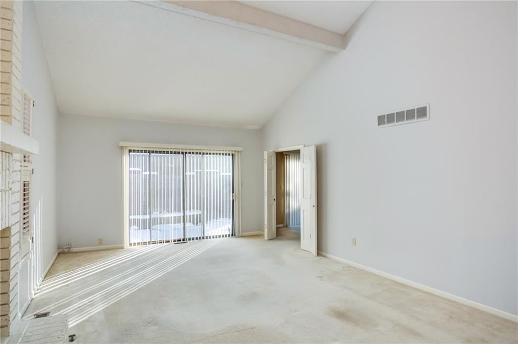 6241 Rosewood Court — photo 8