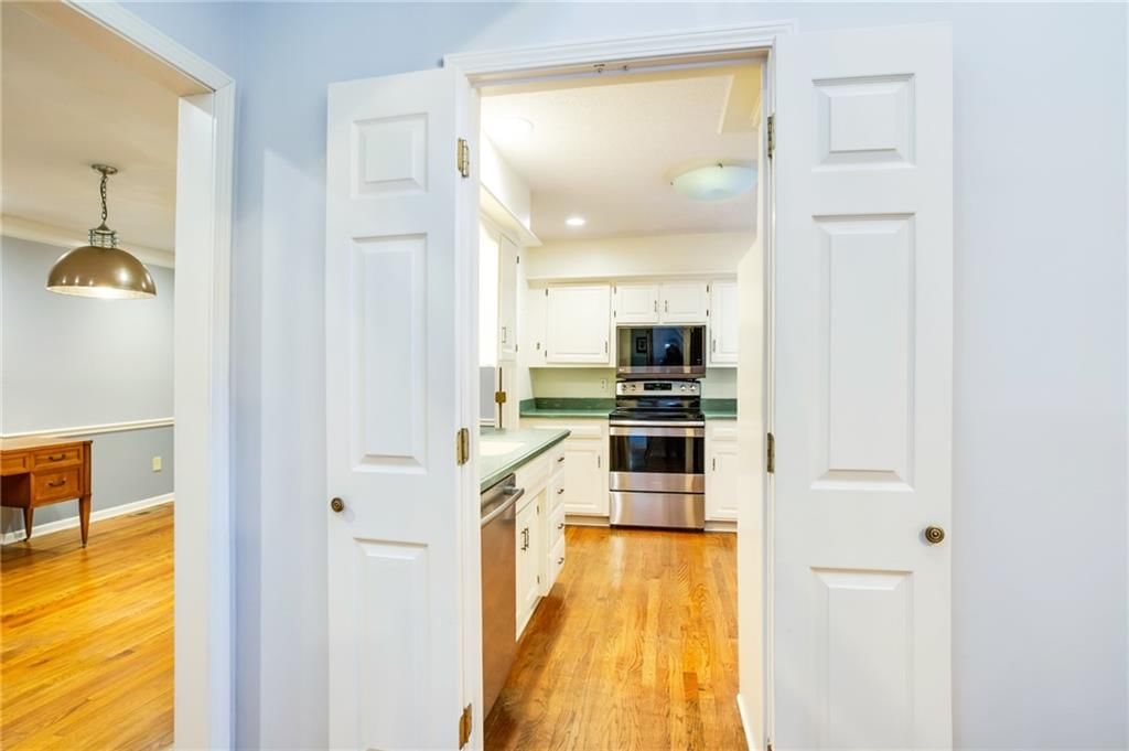 6241 Rosewood Court — photo 10