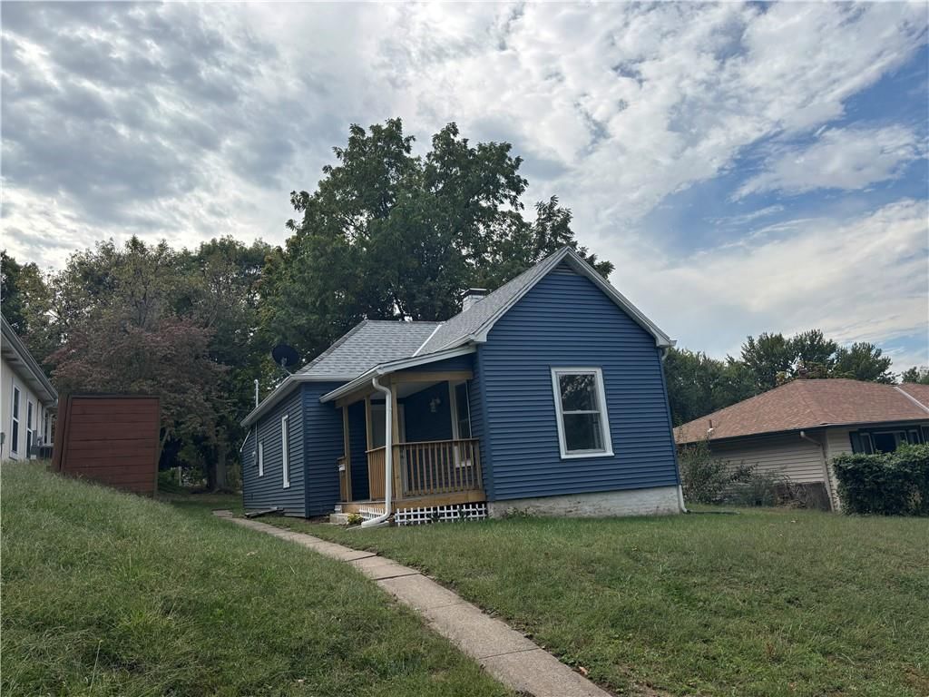 3216 Doniphan Avenue — photo 9