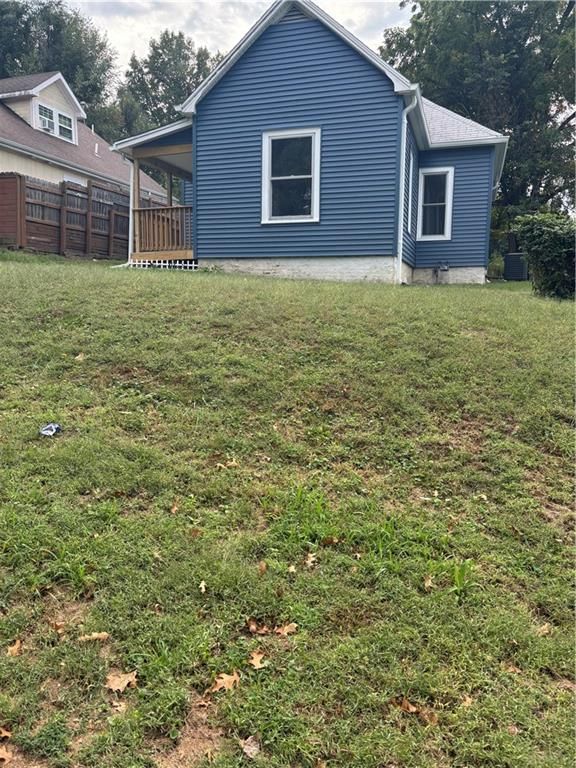 3216 Doniphan Avenue — photo 11