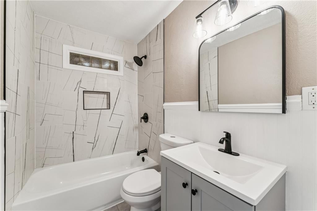 1512 Charles Avenue — photo 26