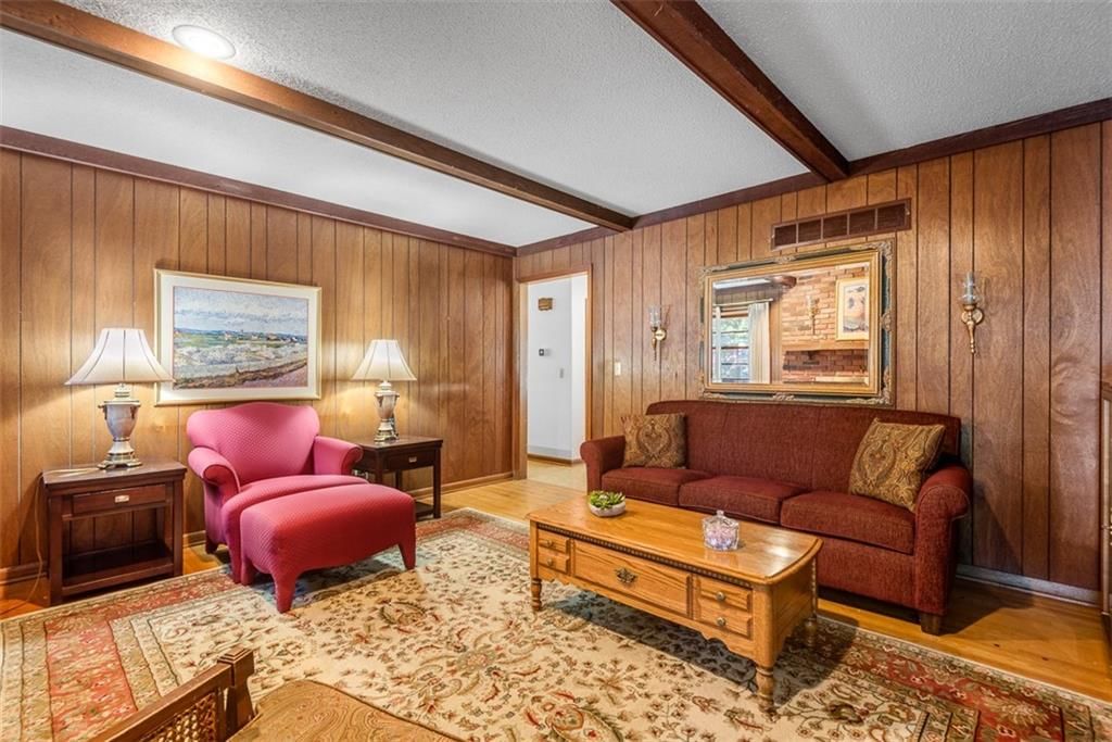 Photo 12 of 40 - 7146 Greeley Avenue
