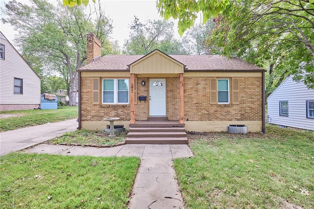 1221 W 25th Street, Independence, MO