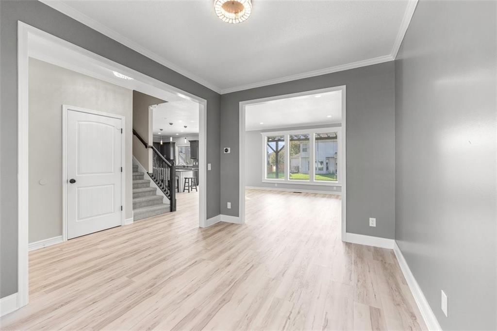 909 SW 35TH Street — photo 5