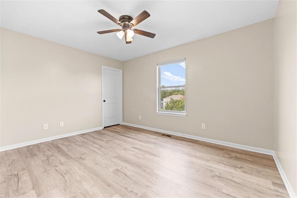 909 SW 35TH Street — photo 23