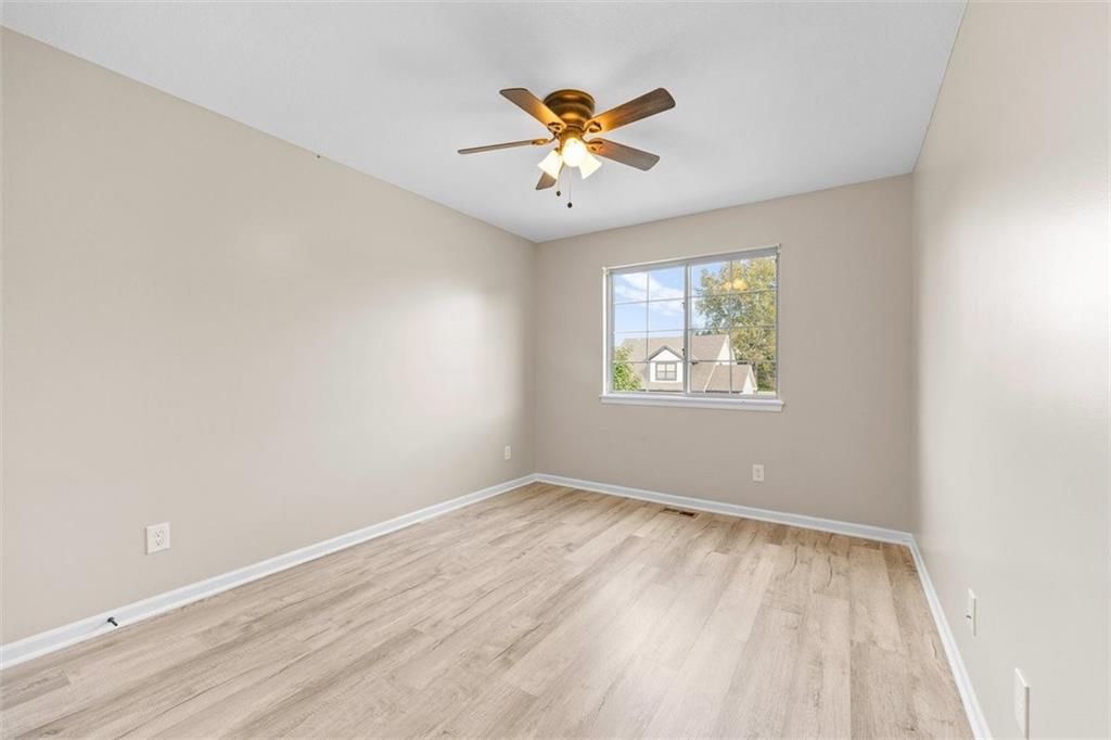 909 SW 35TH Street — photo 27