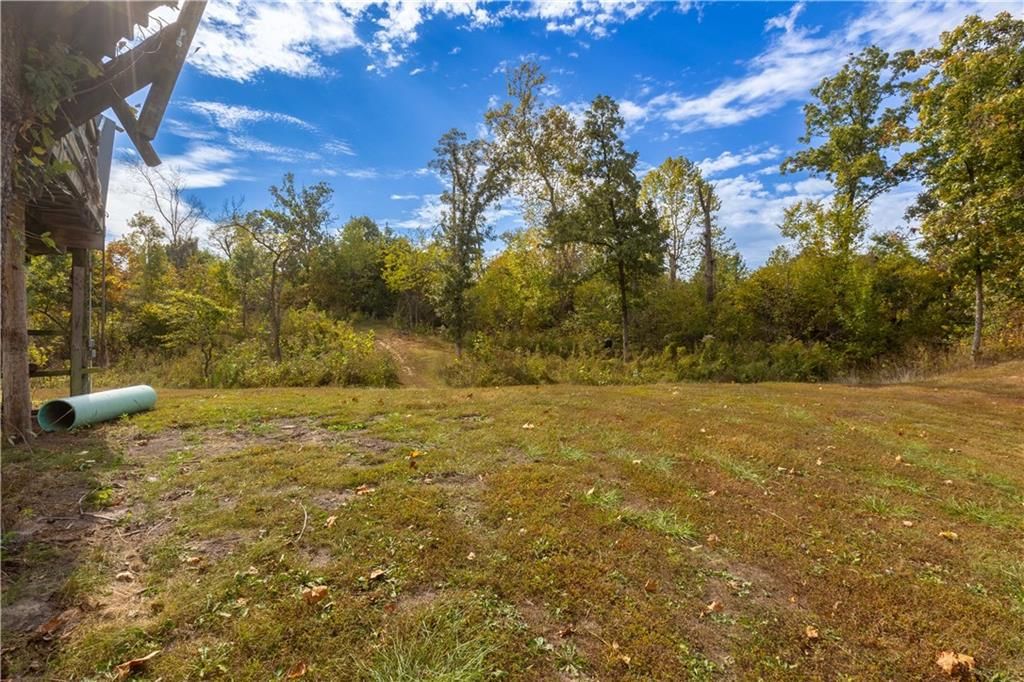 18494 Linwood Road — photo 43