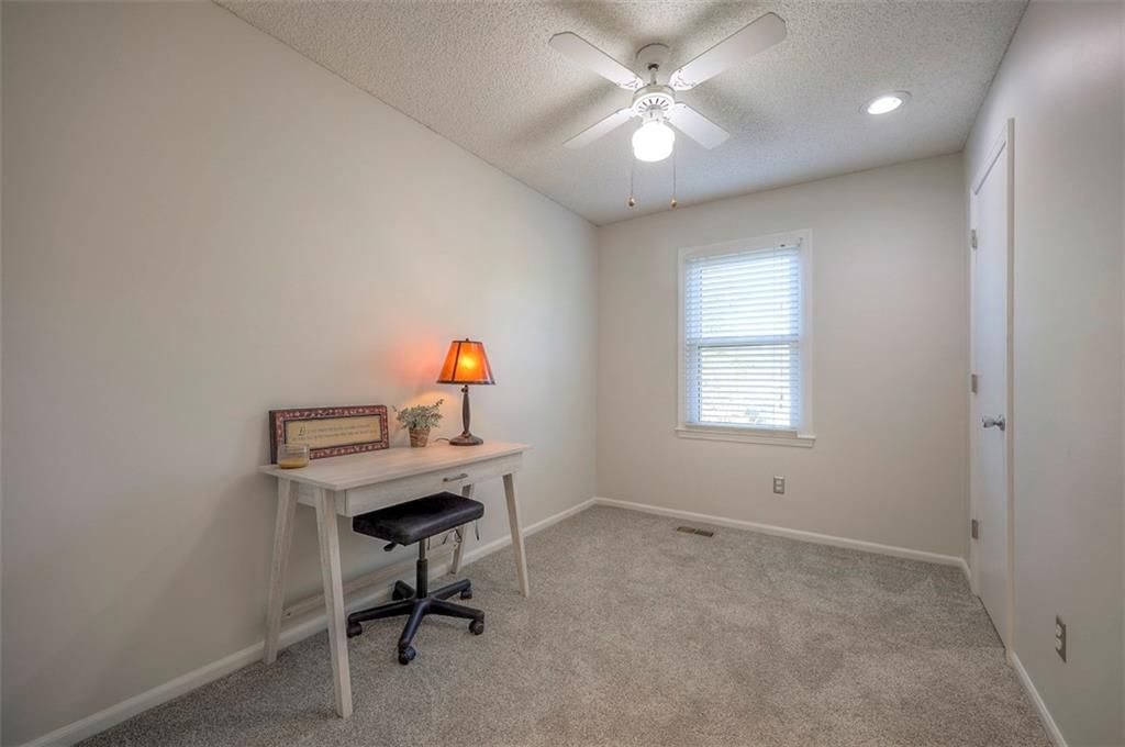 16220 W 125 Terrace — photo 16