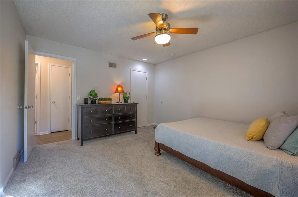 16220 W 125 Terrace — photo 18