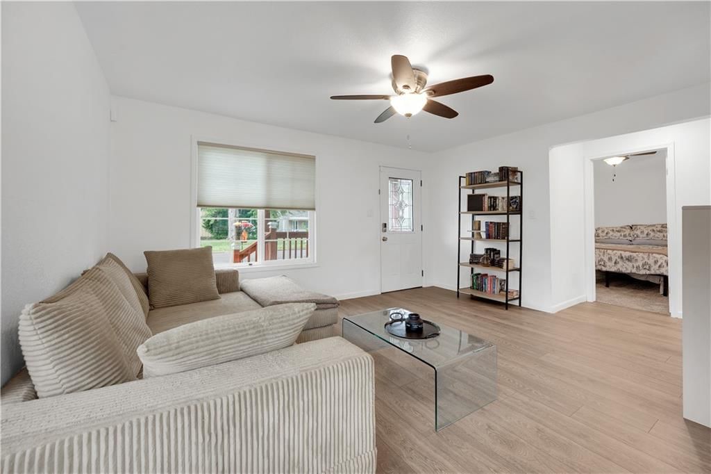 1723 S Park Avenue — photo 20
