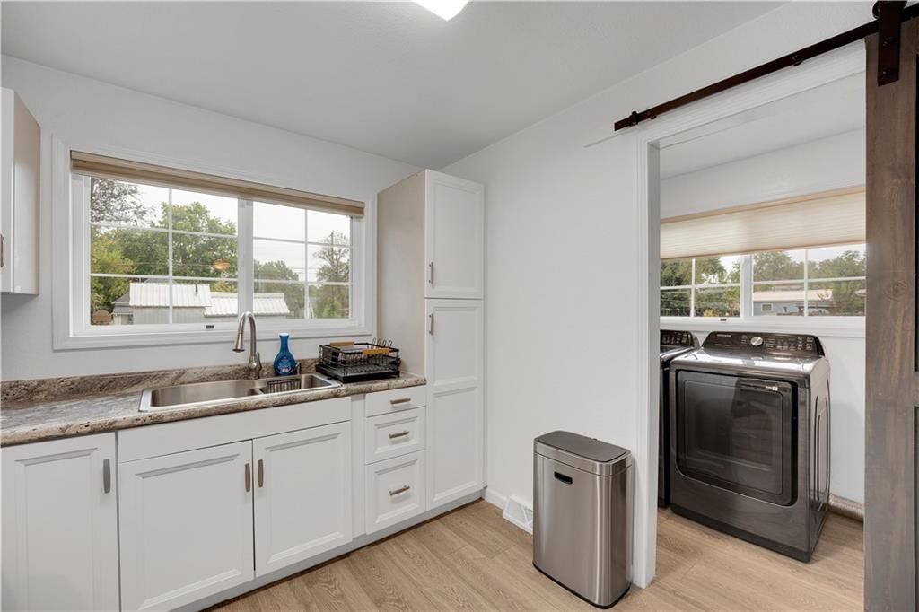 1723 S Park Avenue — photo 28