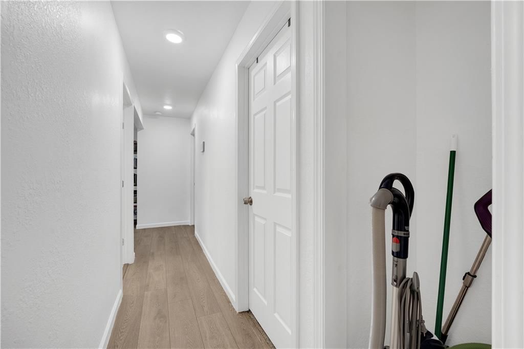 1723 S Park Avenue — photo 33