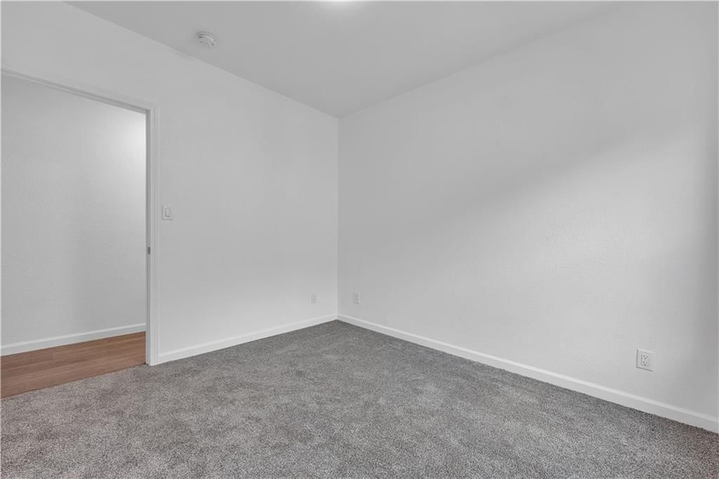 1723 S Park Avenue — photo 38