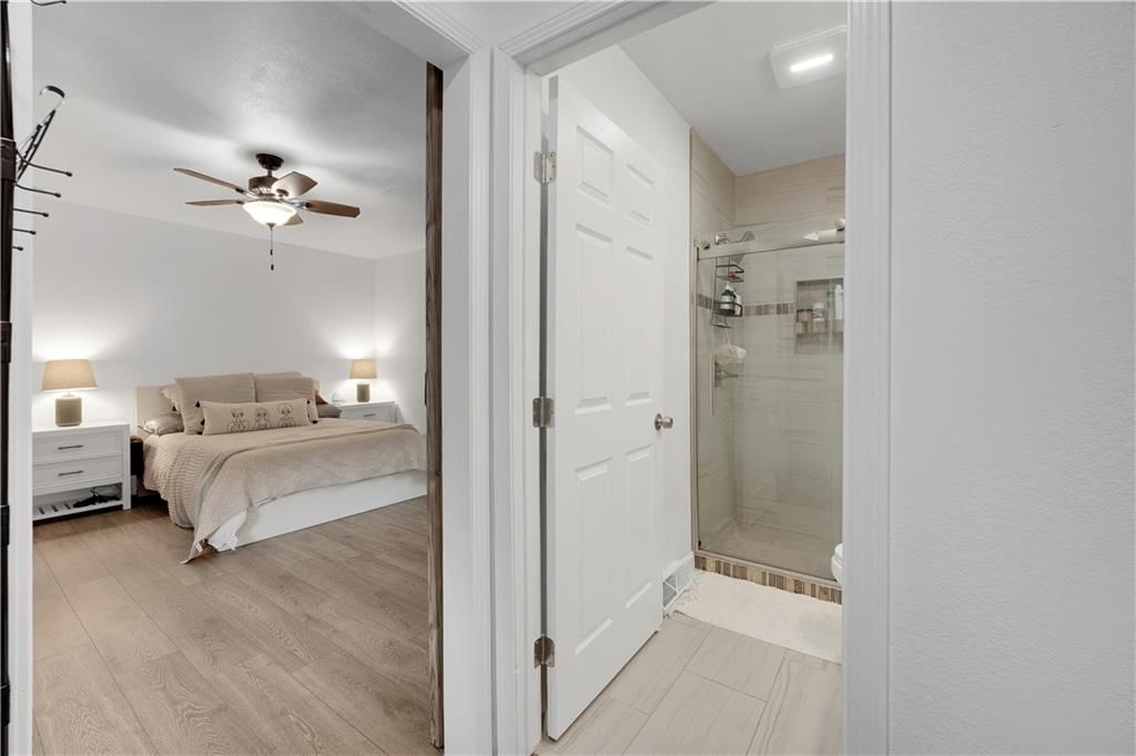 1723 S Park Avenue — photo 47