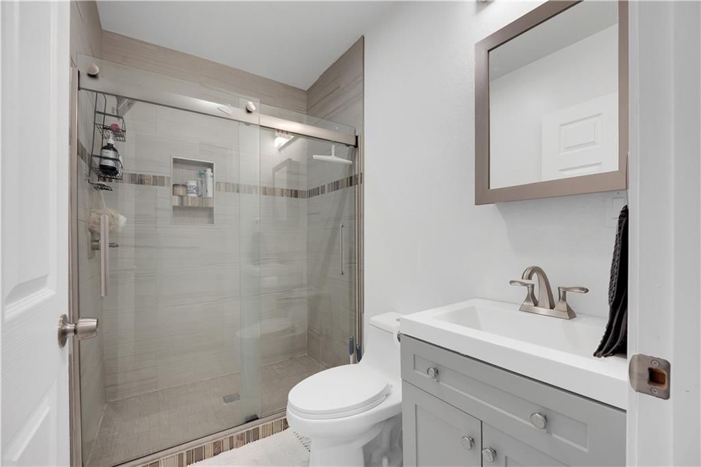 1723 S Park Avenue — photo 48