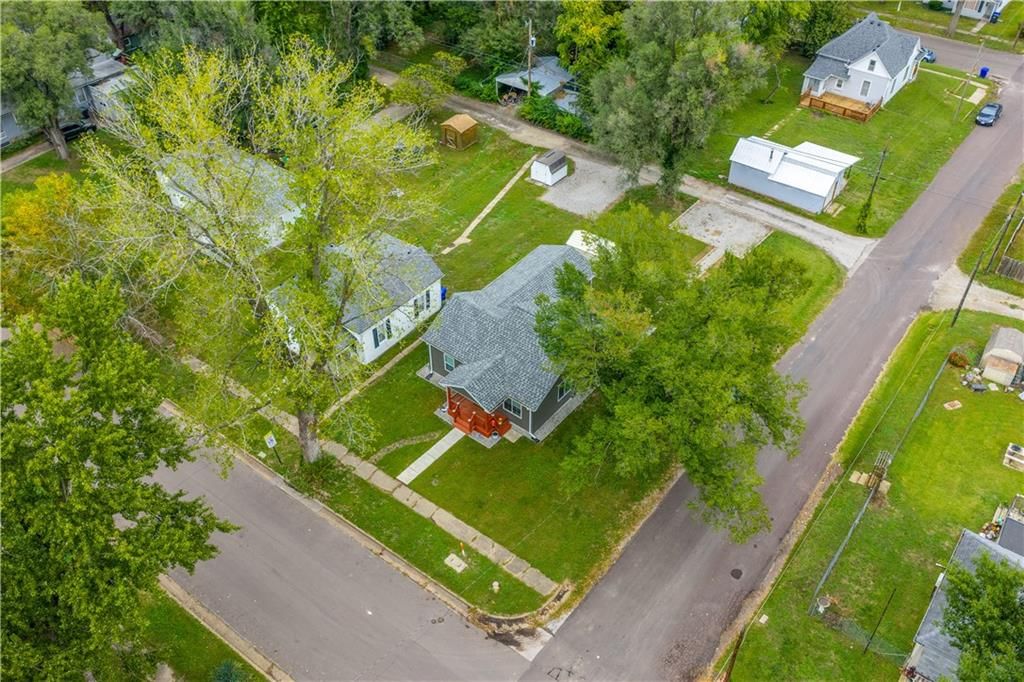 1723 S Park Avenue — photo 49