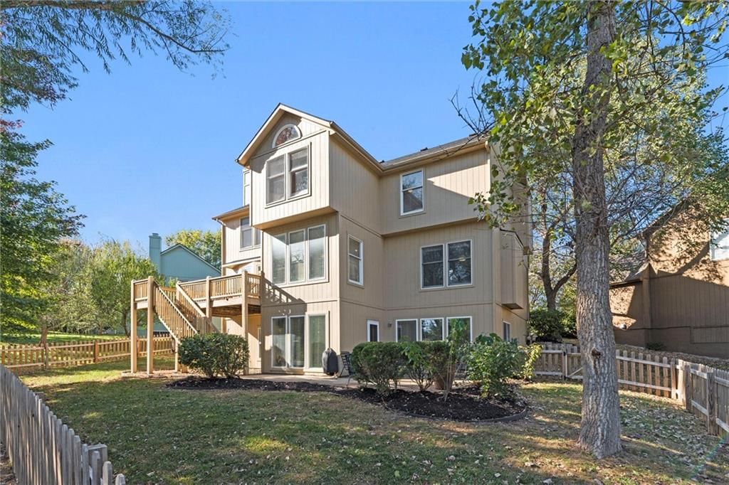 22611 W 46TH Terrace — photo 33