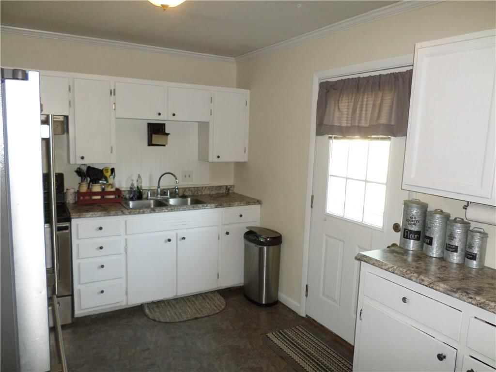 301 Green Tree Road — photo 8