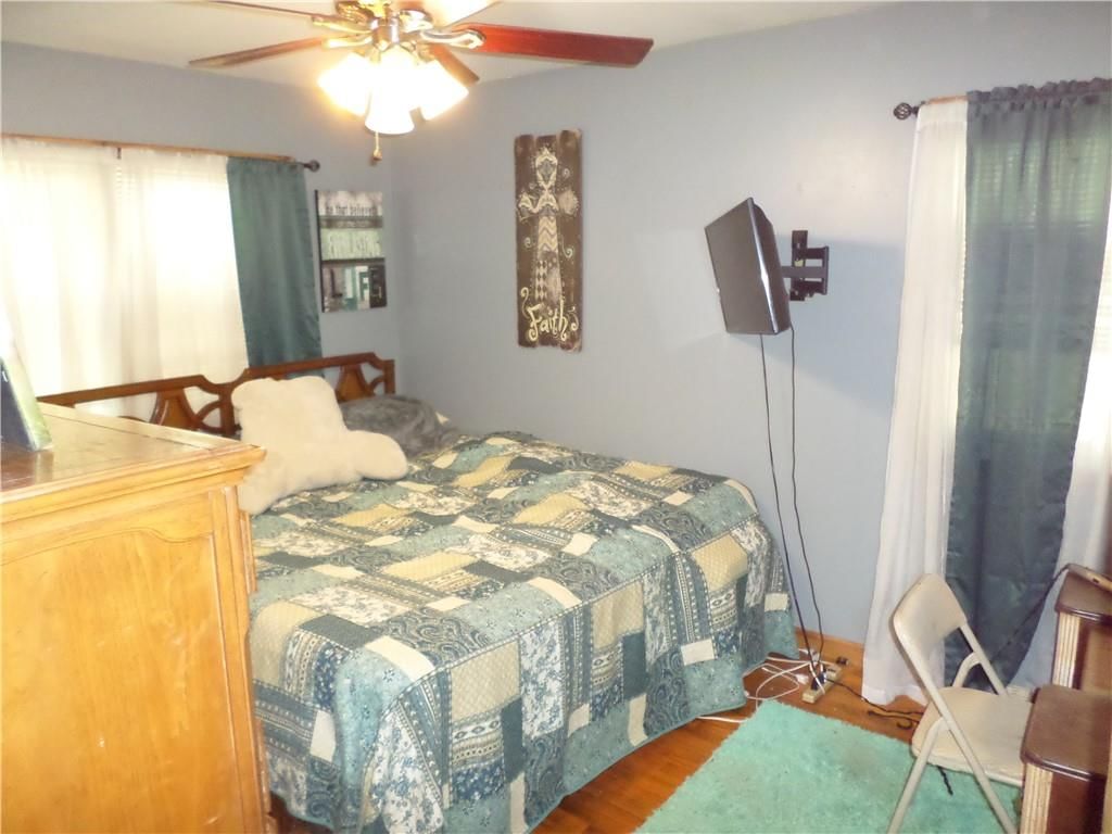 301 Green Tree Road — photo 12