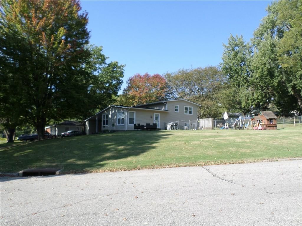 301 Green Tree Road — photo 20