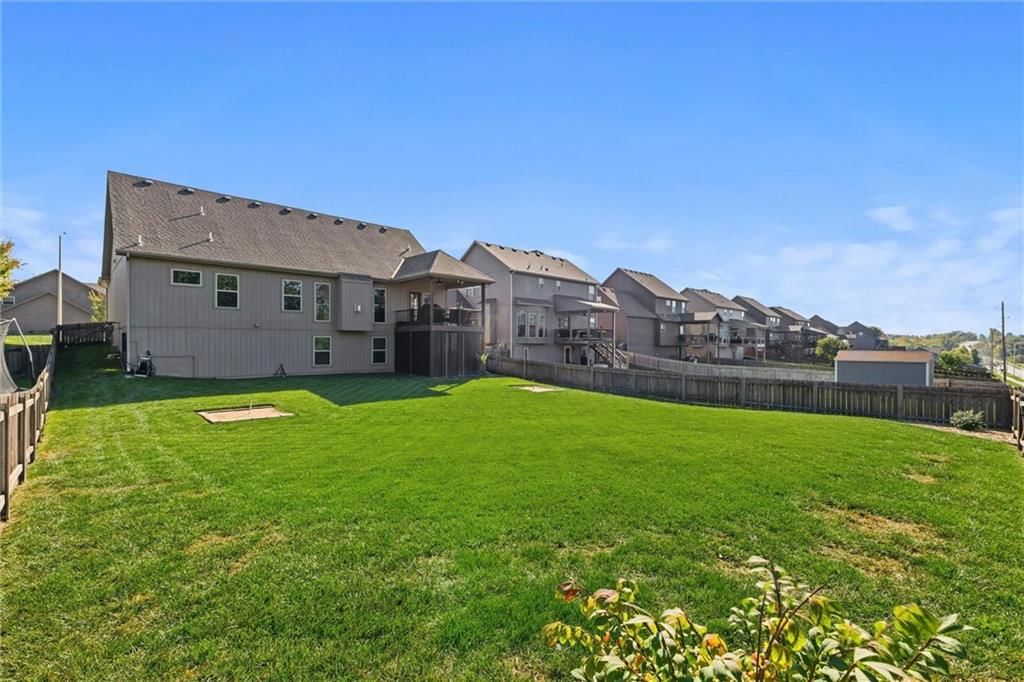 11700 N Farley Avenue — photo 33