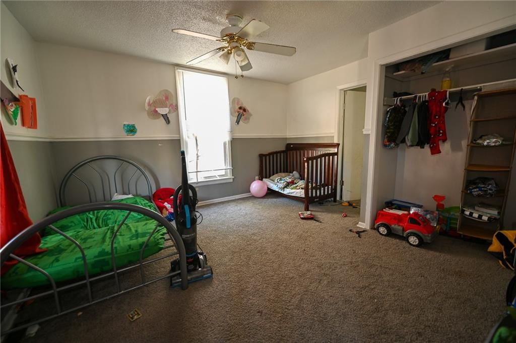 804 N Main Street — photo 4