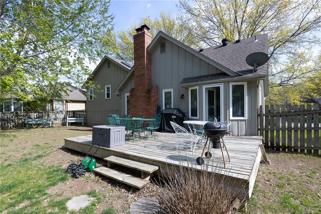 3605 NW Dogwood Drive — photo 33