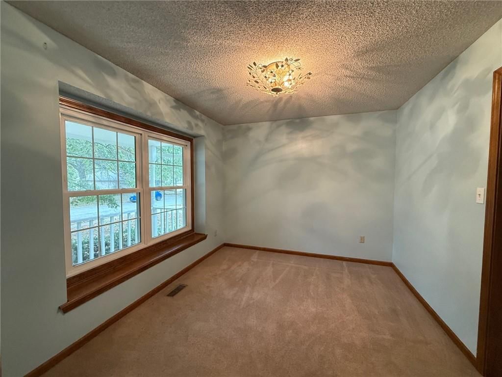 3605 NW Dogwood Drive — photo 36
