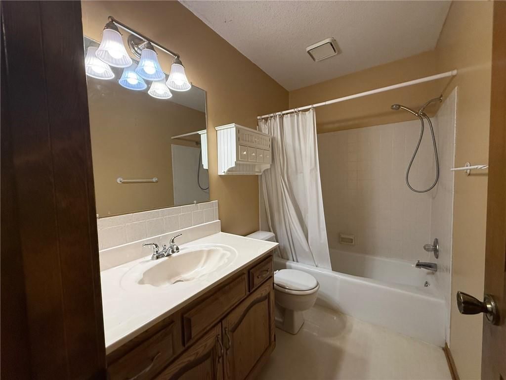 3605 NW Dogwood Drive — photo 43