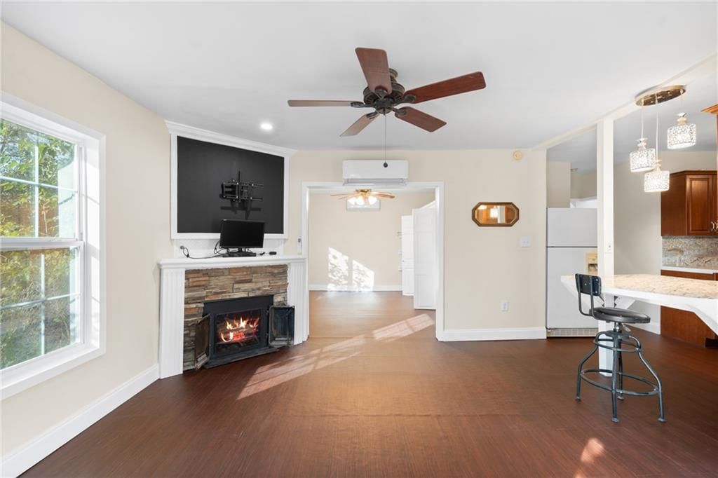 5226 E 28th Terrace — photo 11