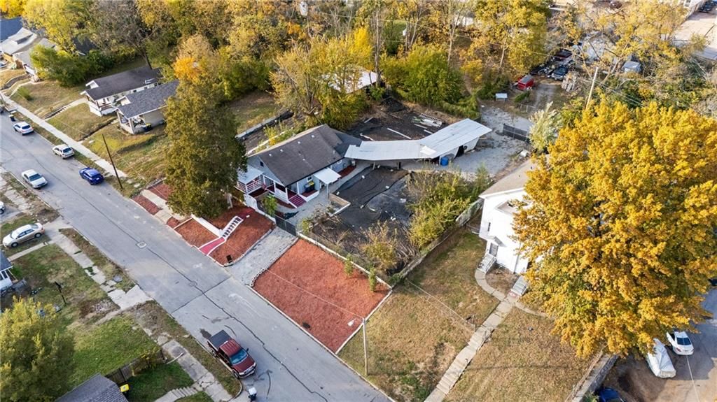 5226 E 28th Terrace — photo 34